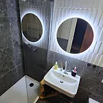 Duckduckapt - Modern With A Stylish Twist Brno