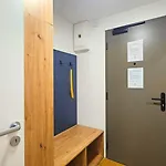 Duckduckapt - Modern With A Stylish Twist Apartment Brno