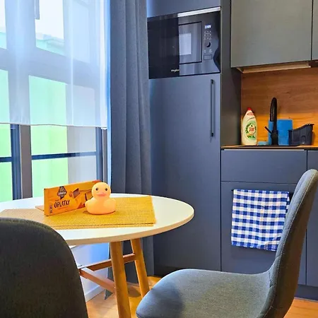 Duckduckapt - Modern With A Stylish Twist Apartmán
