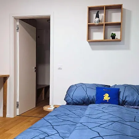 Duckduckapt - Modern With A Stylish Twist * Brno
