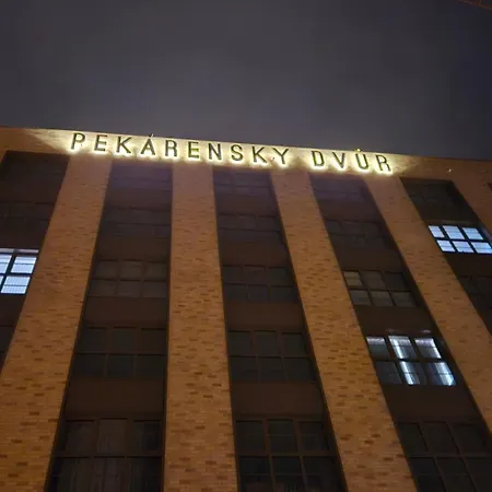 Duckduckapt - Modern With A Stylish Twist * Brno